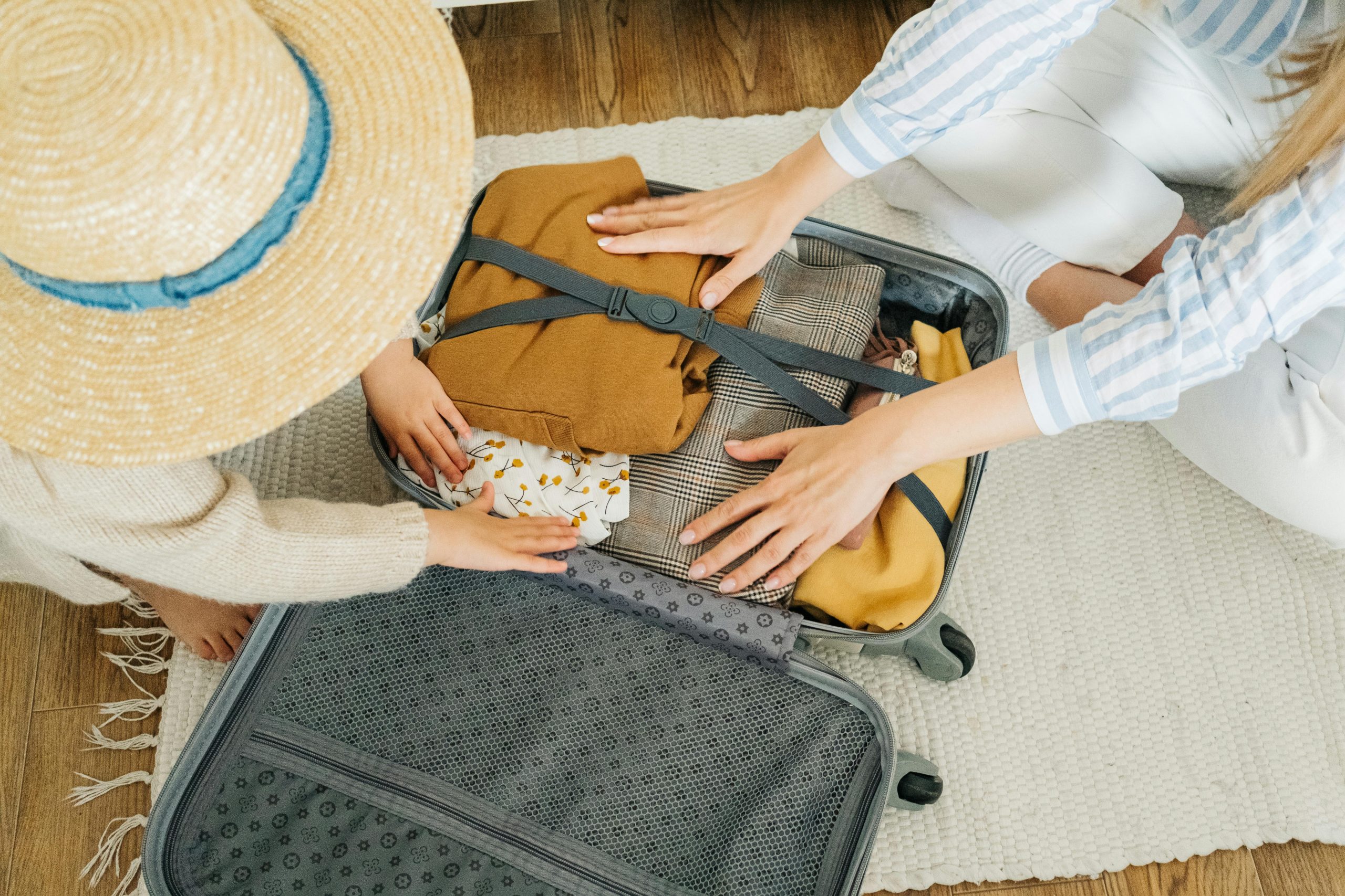 cabin bag packing